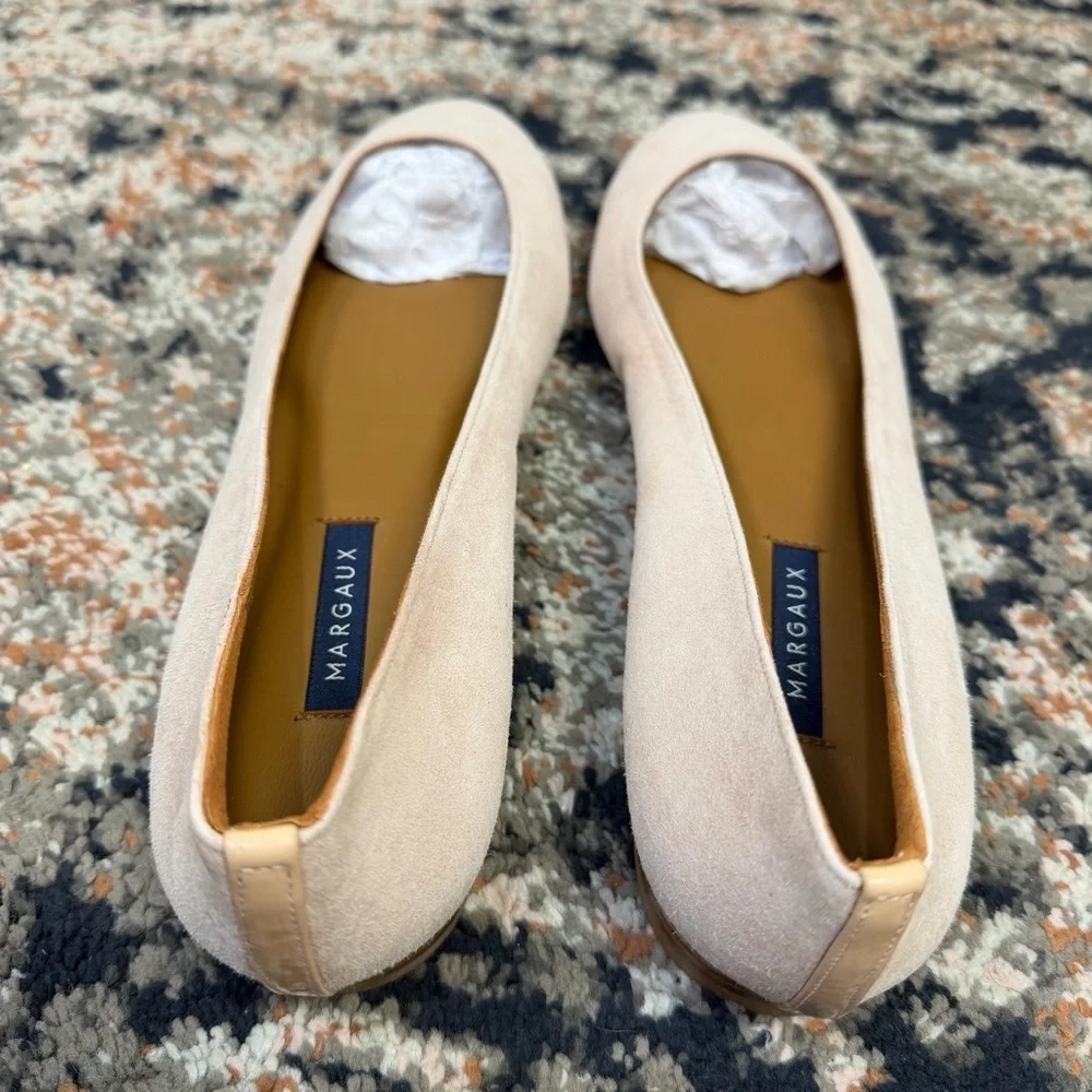 NWOT Margaux Classic Round Toe Flats in “Blush” Pink Suede Size 11.5 Narrow